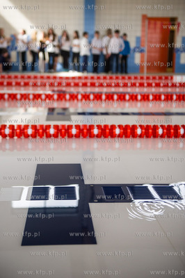 Pruszcz Gdanski. Uroczyste otwarcie krytej
plywalni...