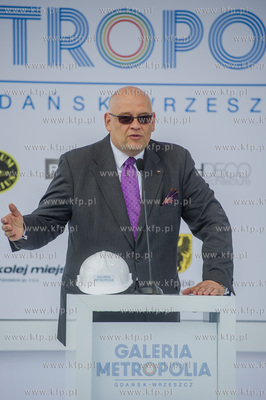 Gdansk. Wrzeszcz. Uroczystosc zawieszenia wiechy na...