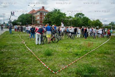 Gdansk. Skrzyzowanie ul. 3 Maja i Armii Krajowej. Pozegnalne...