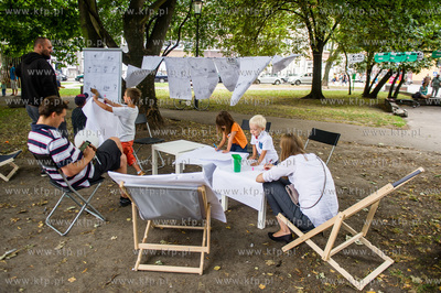 Gdansk. Wielki piknik na placu Swietopelka, zorganizowany...