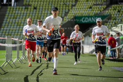 Zawodnicy na trasie II PZU Gdansk Maraton. 
15.05.2016
fot....