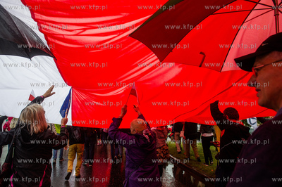 Gdańsk. Manifestacja Komitetu Obrony Demokracji pod...