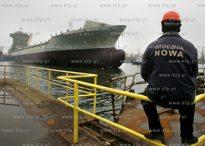 W stoczni Szczecinskiej Nowa odbylo sie ostatnie wodowanie...
