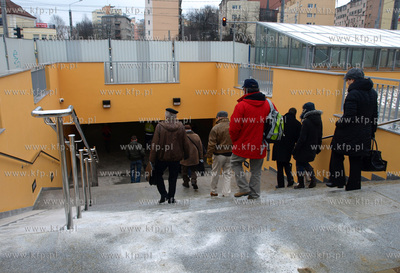 Zakonczono kolejny etap przebudowy wezla Wzgorze sw....