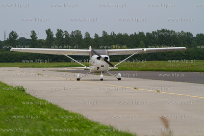 Gdynia, Oksywie. Przed godzina 17 na lotnisku 43 Bazy...