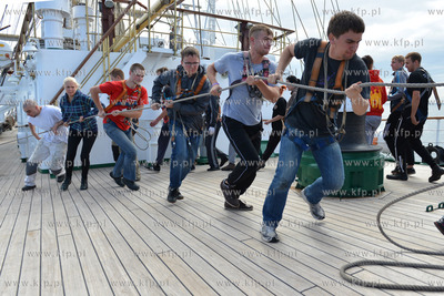 Dzien na Darze Mlodziezy ze studentami Akademii Morskiej...