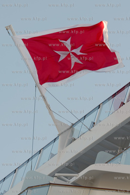 Gdynia. Wycieczkowiec Celebrity Eclipse w Gdyni. 18.06.2014...