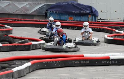 FUN ARENA - wielkie otwarcie Centrum Rekreacyjno-Sportowego...