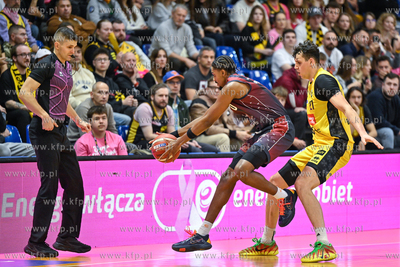 Hala 100 lecia Sopotu. Różowy mecz Energa Trefl Sopot...