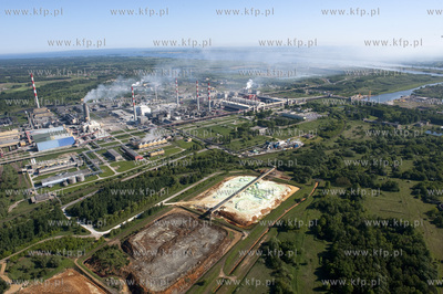 Zakłady Chemiczne POLICE SA z lotu ptaka. Police kolo...