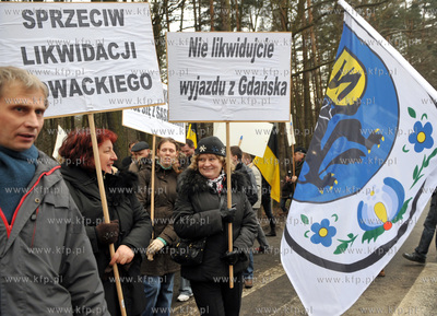 Gdansk. Protest przeciwko zamknieciu ul. Slowackiego...