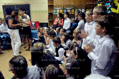Zakonczenie roku szkolnego w SP na 83 w Gdansku Kokoszkach....