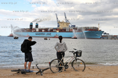 Najwiekszy kontenerowiec swiata Maersk Mc-Kinney Moller...