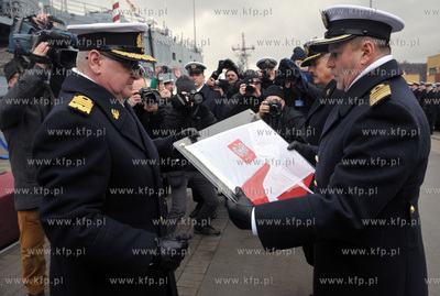 Port Wojenny w Gdyni Oksywie.Uroczystosc przekazania...