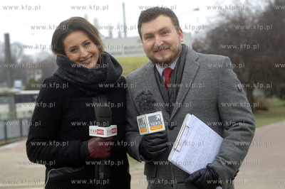 Dziennikarze Agnieszka Oszczyk, TVP Gdansk i  Marcin...