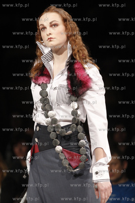 Gdansk. Gala Bursztynu i Mody Amberif 2011. Nz pokaz...