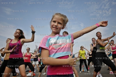 Gdansk.PGE Arena. Maraton Zumby, proba pobicia rekordu...