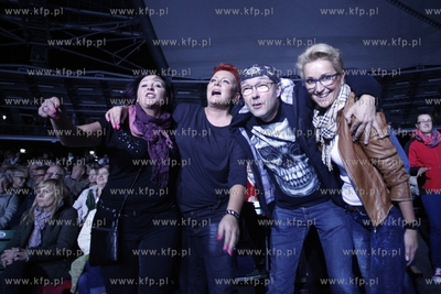 Sopot. Opera Lesna. Koncert Roll & Rock. Nz. publicznosc...