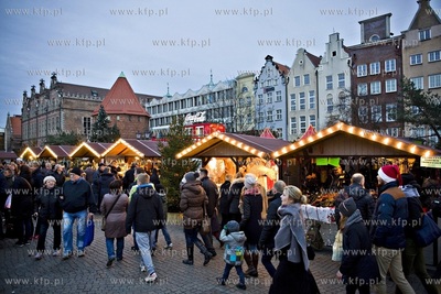 Jarmark Bożonarodzeniowy na Targu Węglowym w Gdańsku.
05.06.2015
fot....