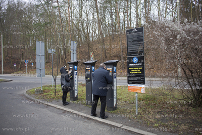 Parkometry parkingu  przy szpitalu zakaźnym w Gdańsku.
02.03.2020
fot....