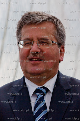 Sopot. Plaza przy Sopockim Klubie Zeglarskim. Ceremonia...