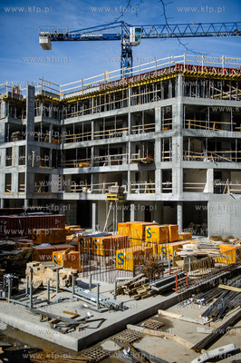 Gdynia. Budowa kompleksu mieszkalno-uslugowego Baltiq...