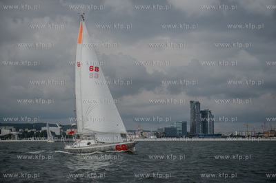 Gdynia. Port Jachtowy. Uroczyste ożegnanie kpt. Joanny...