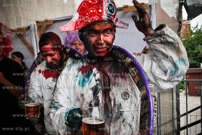 Jedna z atrakcji Jarmarku sw. Dominika byl chrzest...