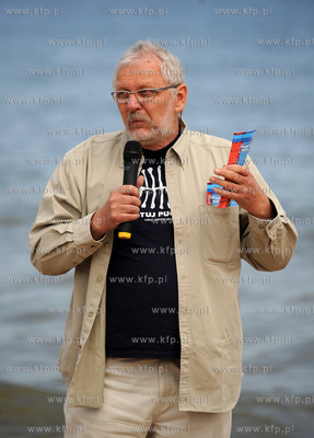 Gdansk. Brzezno. Miedzynarodowa Akcja Sprzatania Baltyku...