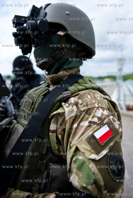 Gdynia. Torpedownia na terenie portu wojennego na Oksywiu....