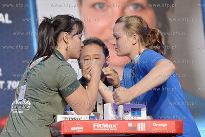 W ostatnim dniu odbywajacych sie w Hali Sportowo -...