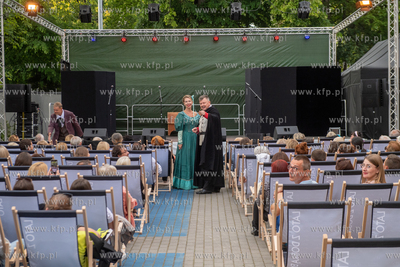 Nowy Teatr im. Witkacego w Słupsku. Plenerowy spektakl...