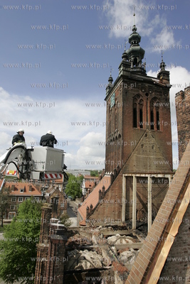 Kosciol sw. Katarzyny w Gdansku po pozarze.
23.05.2006
fot....