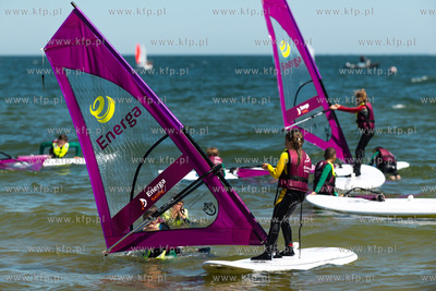 Plaza w Sopocie, przy Sopockim Klubie Zeglarskim. Briefing...