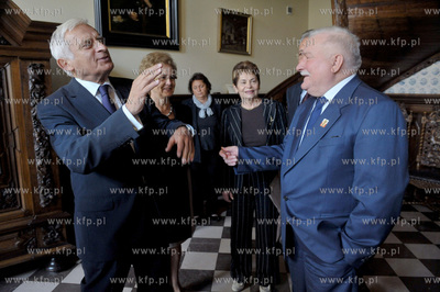 Dwor Artusa w Gdansku. Uroczystosc wreczenia Nagrody...