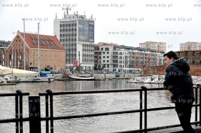 Gdansk - widok na Motlawe i ul. Szafarnia od strony...