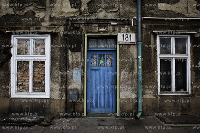 Gdansk. Domy przy ul. Marynarki Polskiej przeznaczone...