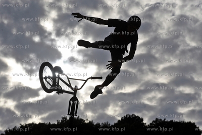 Gdansk. Plac Zebran Ludowych. Baltic Games -  Festival...