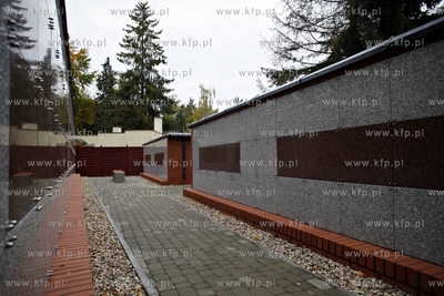 Nowe kolumbarium na cmentarzu w Gdansku Oliwie. 13.10.2014...