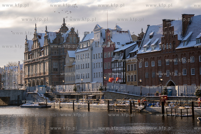 Remont Długiego Pobrzeża w Gdańsku. 05.01.2024 fot....