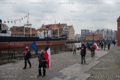Gdańsk. 16. rocznica wejścia Polski do Unii Europejskiej....