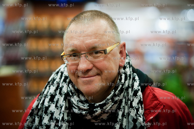 Gdansk. Galeria Baltycka. Salon Empik. Spotkanie Jurka...