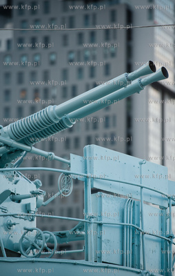 Gdynia. Skwer Kosciuszki. Okret - muzeum ORP Blyskawica...