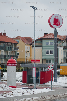 Gdansk. Osowa. Czerwona Torebka - siec pasazy handlowych...