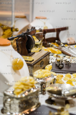 Miedzynarodowe Targi Gdanskie Amber Expo. Amberif -...