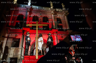 Gdańsk. Plac przed Złota Bramą. XII Misterium Męki...