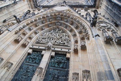 Praga (Czechy). Kompleks  Zamkowo - Palacowy z Katedra...