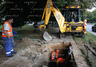 Usuwanie awarii wodociagu wody pitnej w Gdansku na...