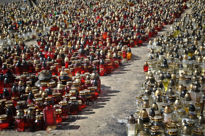 Pozegnanie pary Prezydenckiej na Krakowskim Przedmiesciu...