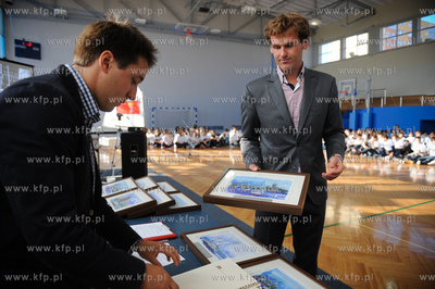 Gdansk. Zespol Szkol Ogolnoksztalcacych nr 7. Gala...